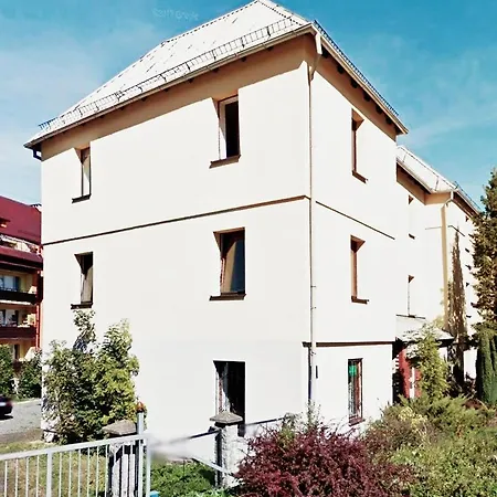 Stronski Apartment