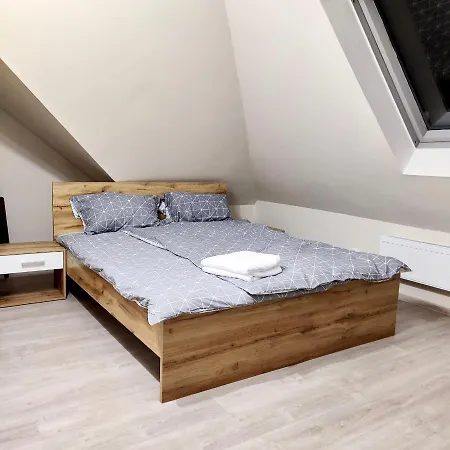 Stronski Apartment